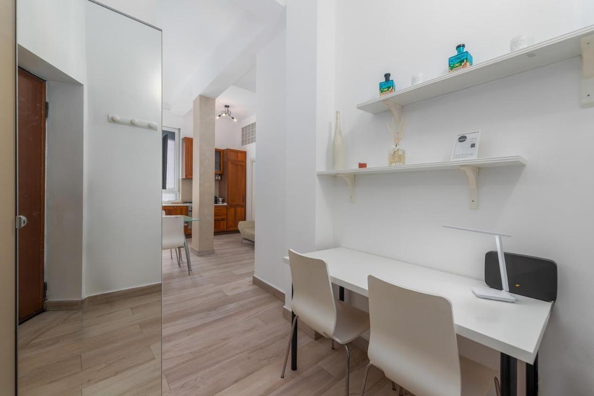 Appartement Near To Direct Metro To Duomo And Station - Quiet
