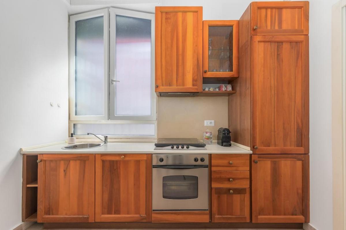 Near To Direct Metro To Duomo And Station - Quiet Appartement *